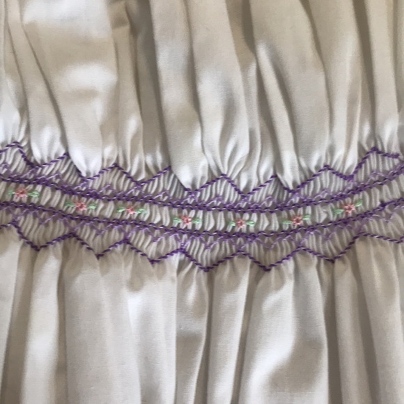 Vintage smocked girls’ dress - Picture 5 of 6